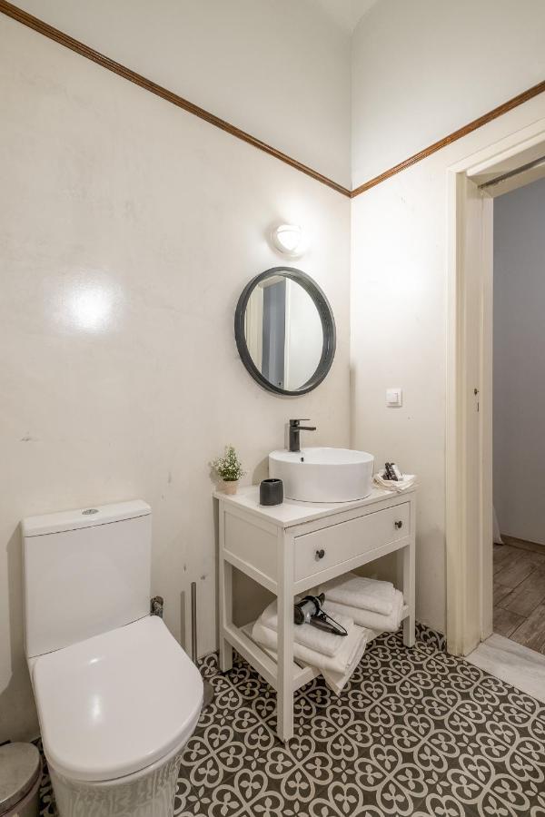 Central5 Boutique Apartments With Common Garden Next To Metro Афіни Екстер'єр фото