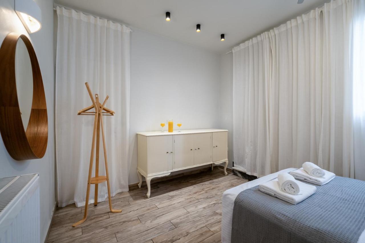 Central5 Boutique Apartments With Common Garden Next To Metro Афіни Екстер'єр фото