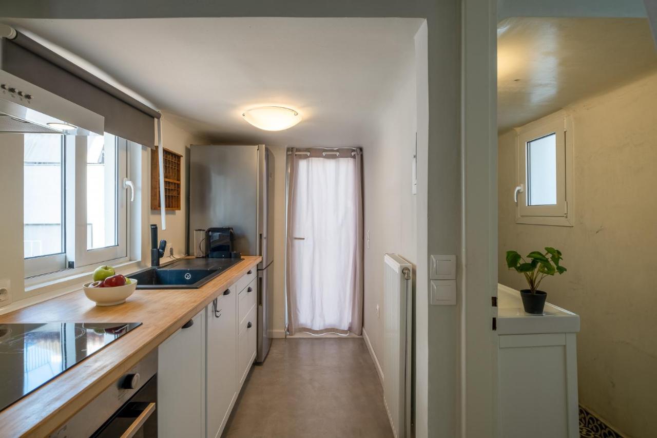 Central5 Boutique Apartments With Common Garden Next To Metro Афіни Екстер'єр фото
