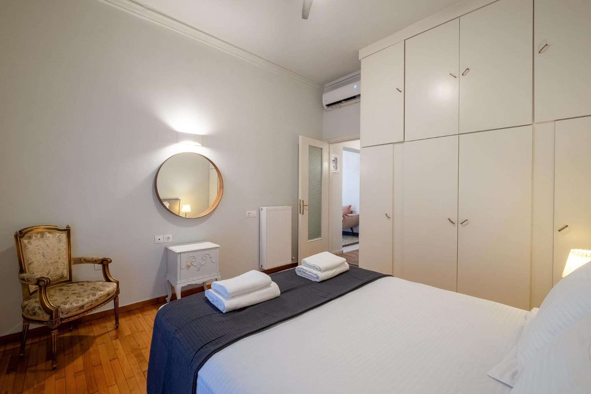 Central5 Boutique Apartments With Common Garden Next To Metro Афіни Екстер'єр фото